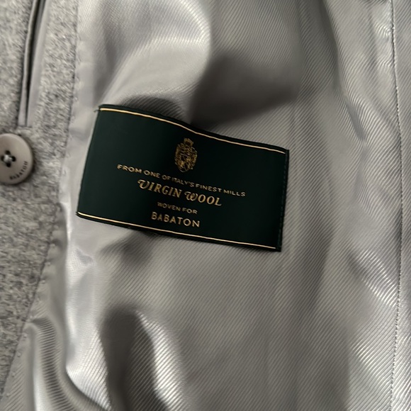 Aritzia babaton Leone virgin wool coat size small - Picture 7 of 8